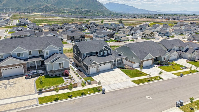 833 N Union Bench Dr W Unit 62, Mapleton, UT 84664 - aerial view of residential area featuring mountains