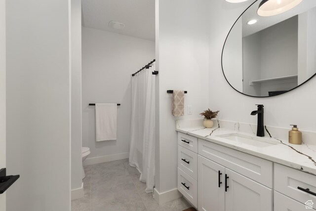 6552 W Timber Ranch Dr, Herriman, UT 84096 - bathroom with vanity, toilet, baseboards, and a shower with curtain