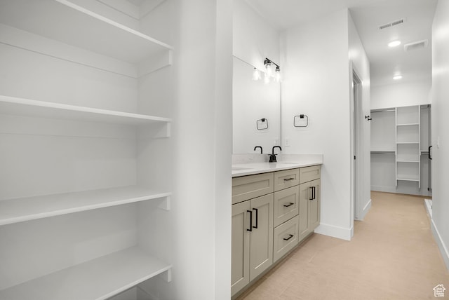 1631 W Century Ln Unit B, Mapleton, UT 84664 - full bath with double vanity, a spacious closet, and baseboards