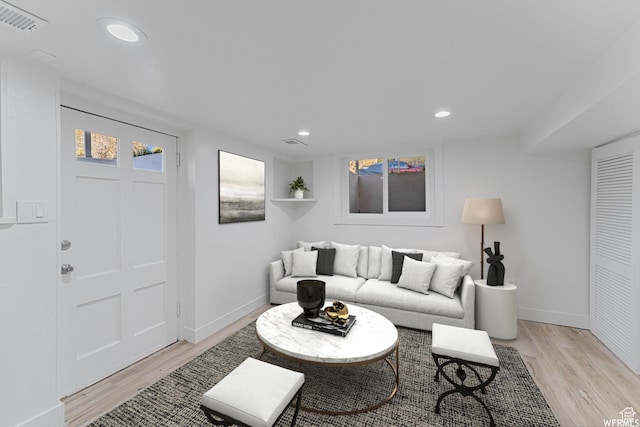 1167 29th St, Ogden, UT 84403 - living area featuring light wood-style flooring, baseboards, and recessed lighting