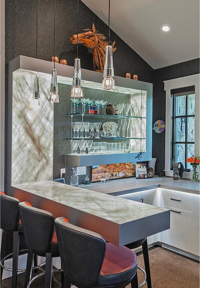 3428 Westview Trl, Park City, UT 84098 - bar area featuring vaulted ceiling, recessed lighting, and hanging light fixtures