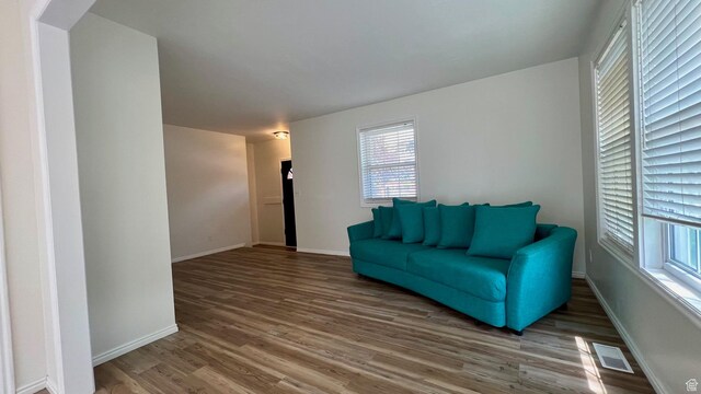 9688 S 1700 E, Sandy, UT 84092 - photo 7