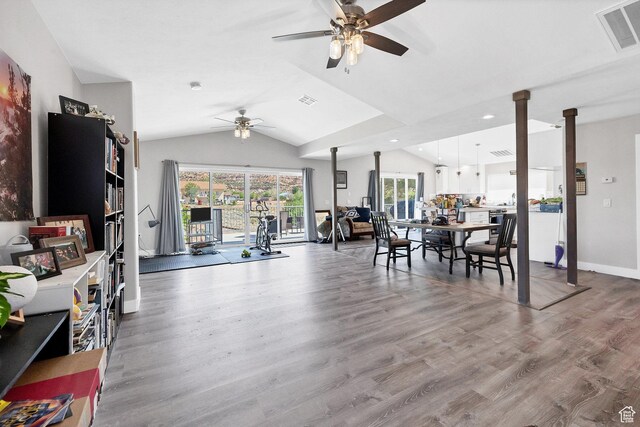 740 W Uzona Ave, Hildale, UT 84784 - living area featuring a ceiling fan, vaulted ceiling, wood finished floors, baseboards, and recessed lighting