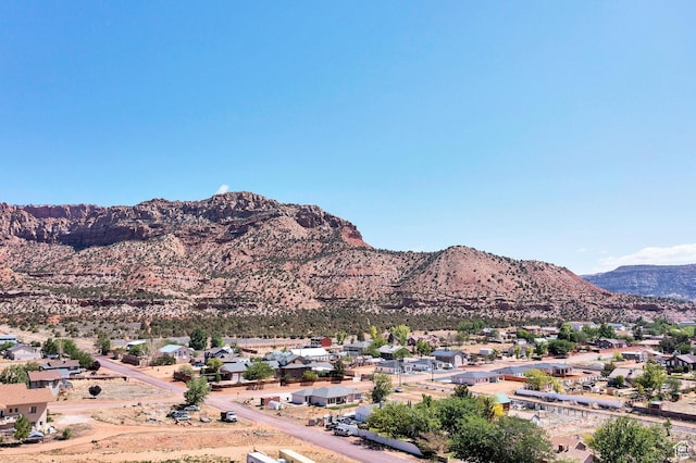 740 W Uzona Ave, Hildale, UT 84784 - mountain view with nearby suburban area