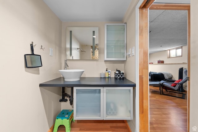 1451 E Redondo, Salt Lake City, UT 84105 - bar featuring wood finished floors and a sink