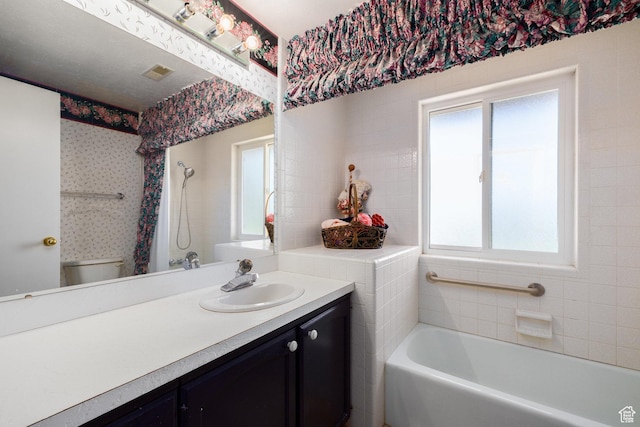 1478 N Ewe Turn St E, Kaysville, UT 84037 - full bath with a bath, vanity, and toilet