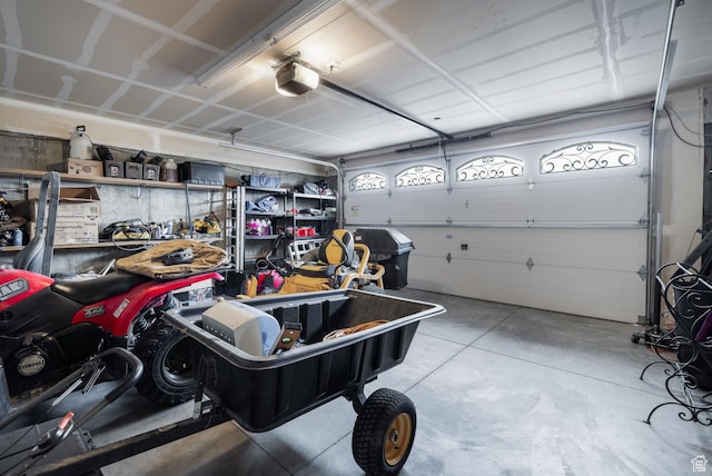 403 W 4000 S, Vernal, UT 84078 - garage featuring a garage door opener