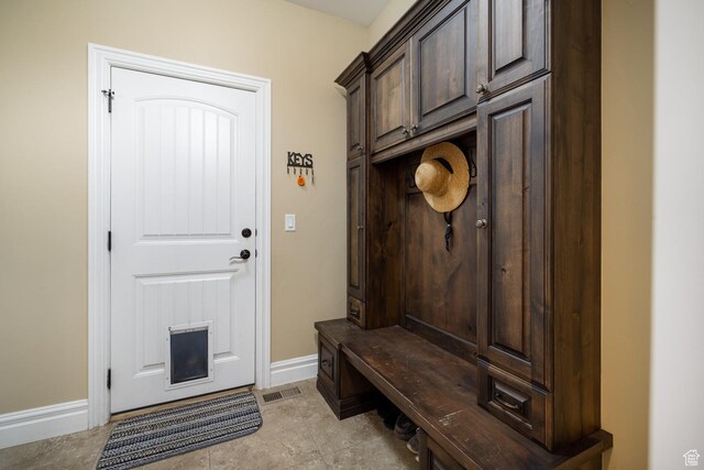 403 W 4000 S, Vernal, UT 84078 - mudroom with baseboards