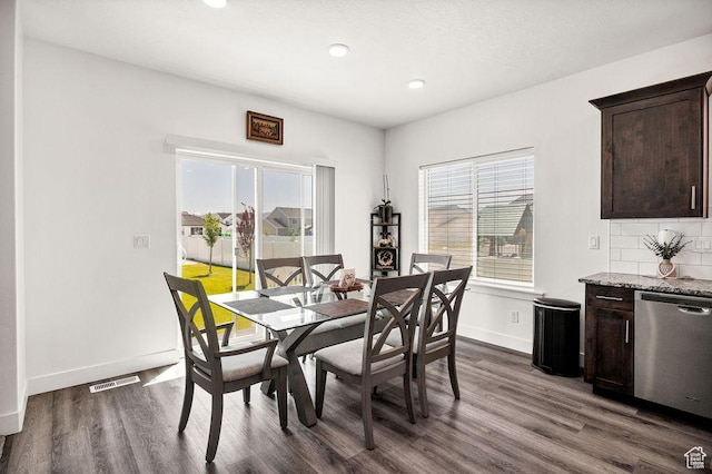 460 E 535 S, Hyrum, UT 84319 - dining room with dark wood-type flooring, baseboards, and recessed lighting
