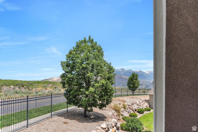 143 W Spring Hill Way N, Saratoga Springs, UT 84045 - view of yard featuring a mountain view