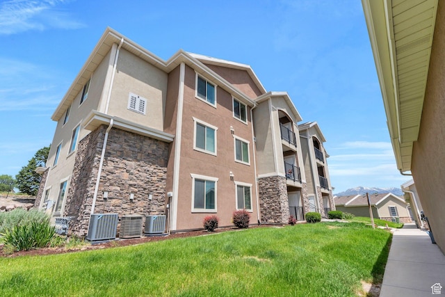 143 W Spring Hill Way N, Saratoga Springs, UT 84045 - view of building exterior featuring cooling unit