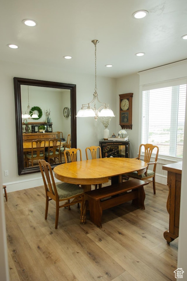 1380 N 300 W, Blanding, UT 84511 - dining space featuring light wood-style flooring, recessed lighting, a chandelier, and baseboards
