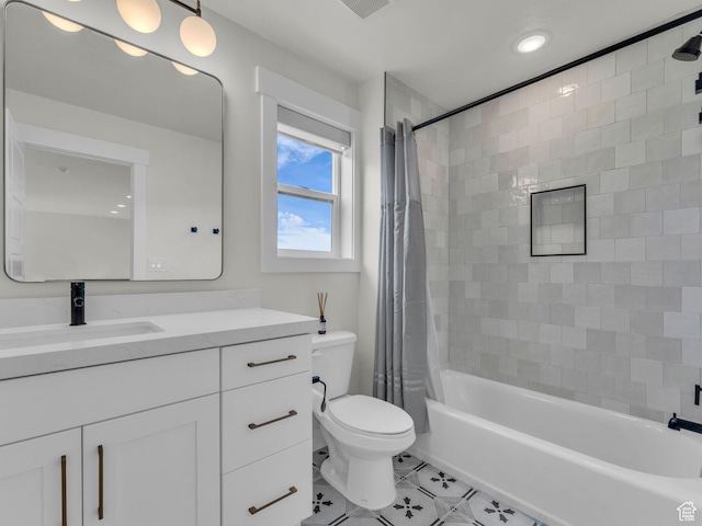 569 W Cascade Loop, Midway, UT 84049 - bathroom with tile patterned flooring, toilet, vanity, shower / bathtub combination with curtain, and recessed lighting