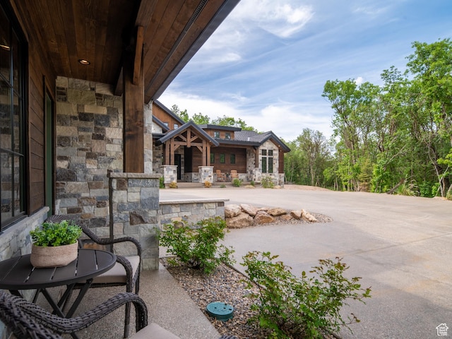 1156 N Valley View Dr, Eden, UT 84310 - view of porch