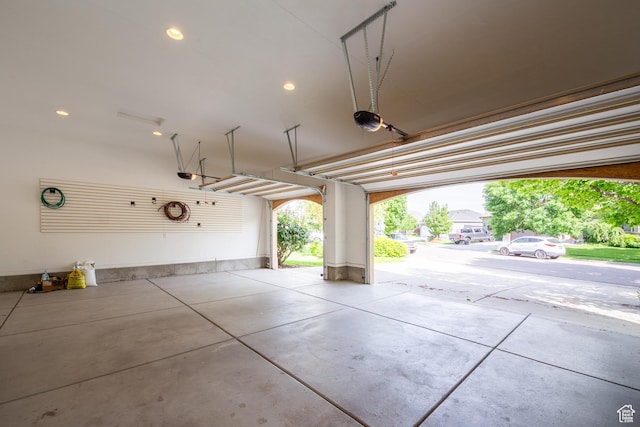 407 E Clay Ln, Lehi, UT 84043 - garage with recessed lighting