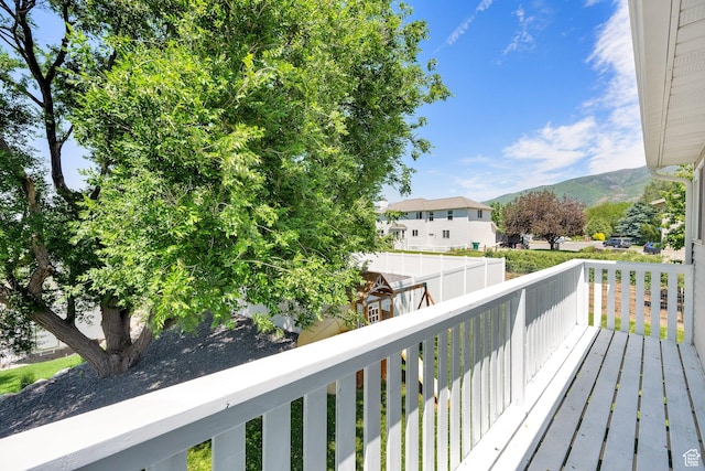 1261 E Hillsden Rd N, Layton, UT 84040 - balcony featuring a mountain view and a residential view