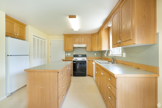 557 N 1160 E, Orem, UT 84097 - kitchen featuring electric stove, freestanding refrigerator, a sink, under cabinet range hood, and light flooring