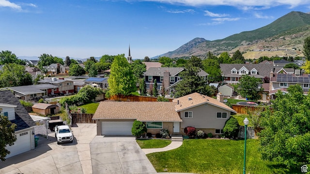 557 N 1160 E, Orem, UT 84097 - aerial view of residential area with a mountain backdrop