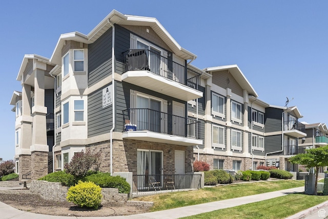 56 E Resaca Dr Unit A-12, Sandy, UT 84070 - view of property featuring a residential view