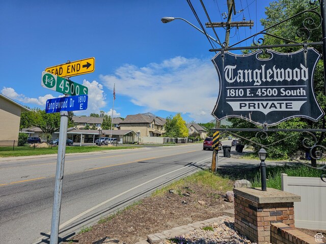 4543 S Tanglewood Dr E, Salt Lake City, UT 84117 - photo 42