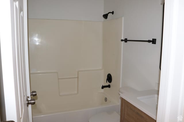 579 N 430 E Unit 2, Tooele, UT 84074 - bathroom with toilet, vanity, and bathing tub / shower combination