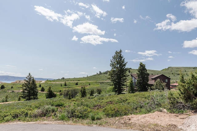 761 S Lakeview Dr, Garden City, UT 84028 - mountain view