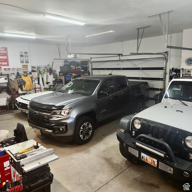1158 E Ashdown Rd, Cedar City, UT 84721 - garage with a garage door opener