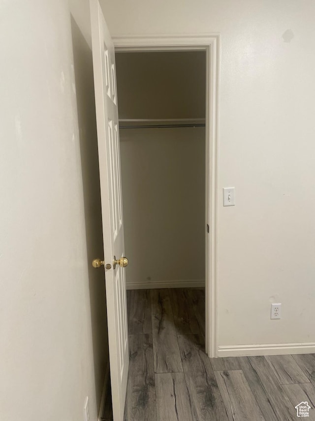 288 N Peach St, Santaquin, UT 84655 - view of closet