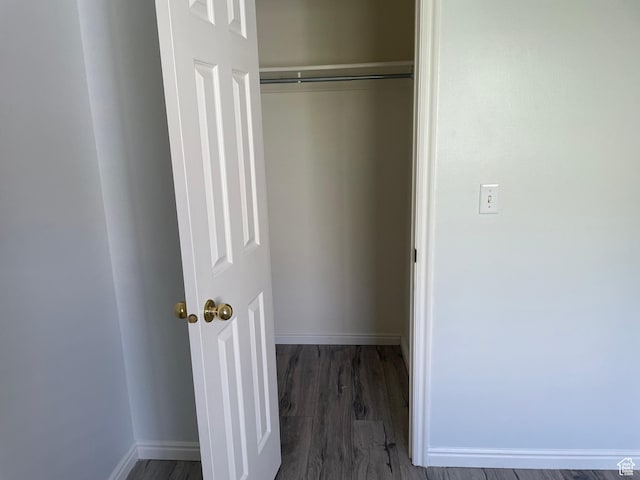 288 N Peach St, Santaquin, UT 84655 - view of closet