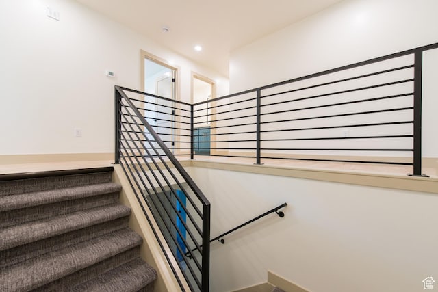 286 E 870 N, Logan, UT 84321 - view of stairway