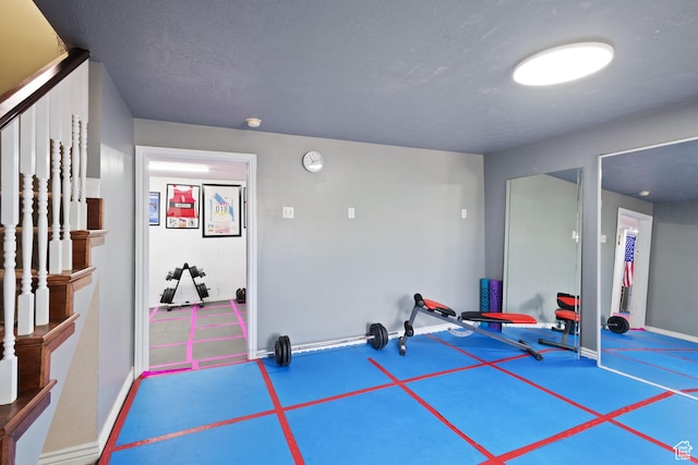 468 E Brewster, Draper, UT 84020 - exercise room featuring baseboards and a textured ceiling