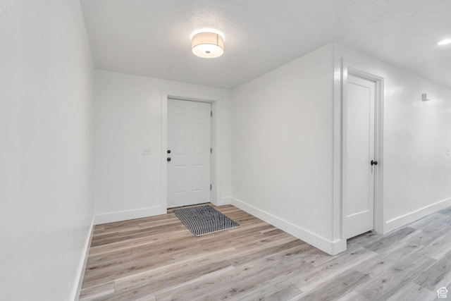 162 W 350 N, Vineyard, UT 84059 - foyer featuring baseboards and light wood finished floors