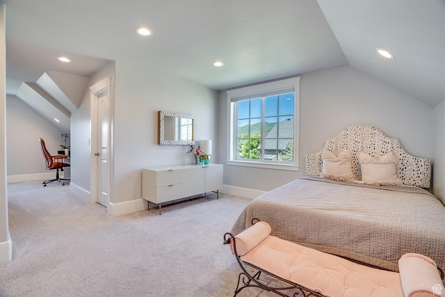 500 W Cascade Pkwy, Midway, UT 84049 - carpeted bedroom featuring recessed lighting, vaulted ceiling, and baseboards