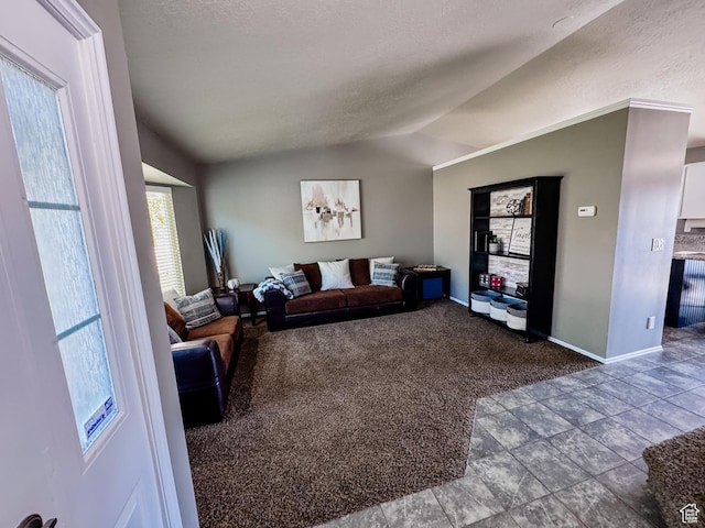 2156 E 3000 N, Layton, UT 84040 - living room featuring vaulted ceiling, baseboards, and carpet