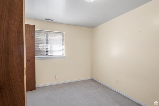 1922 E Southbridge Way, Sandy, UT 84093 - empty room with light carpet and baseboards