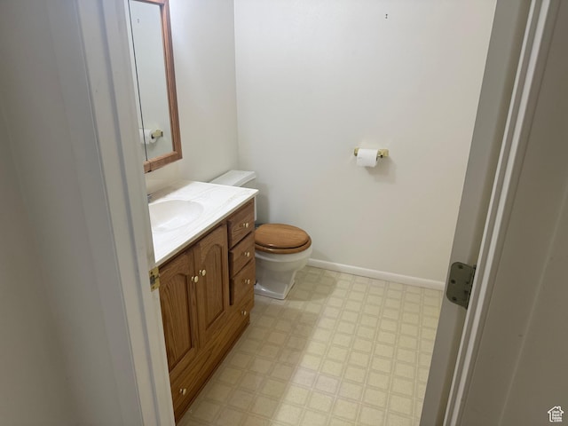485 N 300 E, Nephi, UT 84648 - bathroom with tile patterned floors, toilet, and vanity