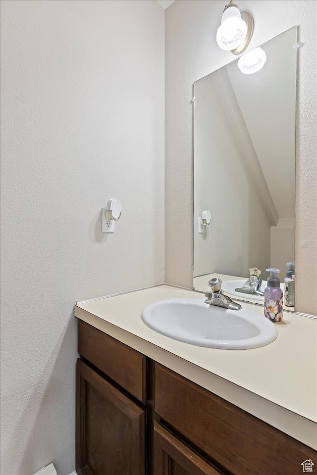 190 W 1100 N, Logan, UT 84341 - bathroom featuring vanity