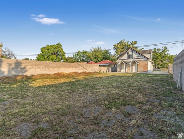 932 W 600 N, Salt Lake City, UT 84116 - view of yard