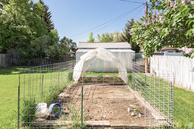 220 S 2nd E, Soda Springs, ID 83276 - view of yard featuring a garden