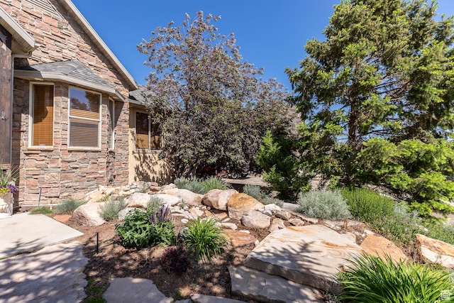 13966 S Arrow Creek Dr E, Draper, UT 84020 - view of yard