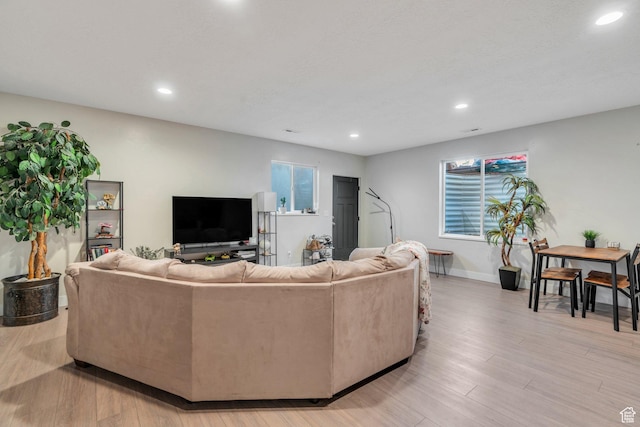 1485 W 1930 N, Pleasant Grove, UT 84062 - living area featuring recessed lighting, light wood-style flooring, and baseboards