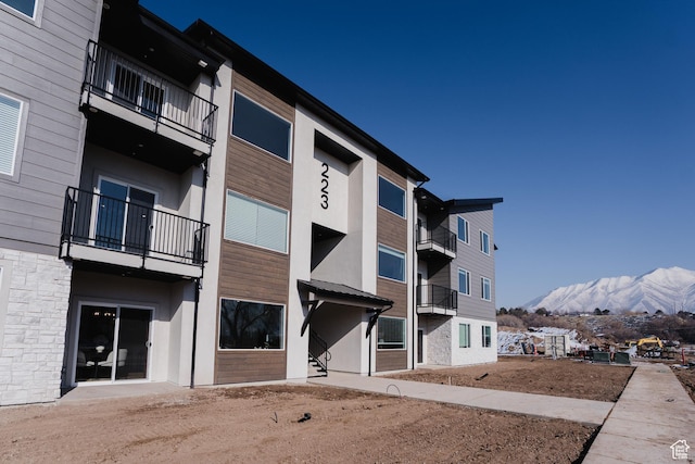 216 E 850 S Unit 6-203, Spanish Fork, UT 84660 - view of building exterior with a mountain view