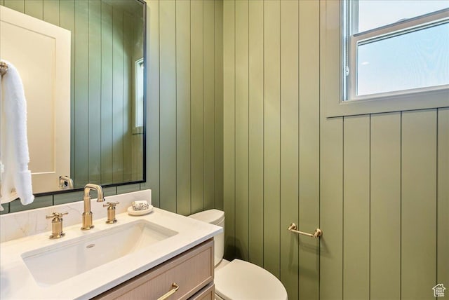 812 N 780 W, American Fork, UT 84003 - half bath with toilet, vanity, and wood walls