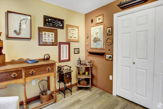 1422 N Fowler Ave E, Ogden, UT 84404 - sitting room featuring light wood-style flooring and baseboards