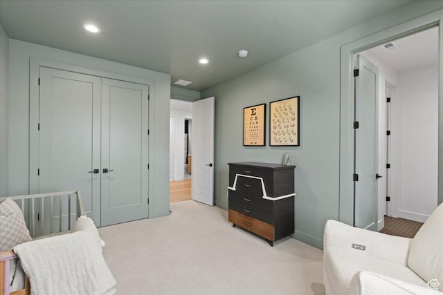 11527 S River Front Pkwy W, South Jordan, UT 84095 - living area featuring recessed lighting, baseboards, and light carpet