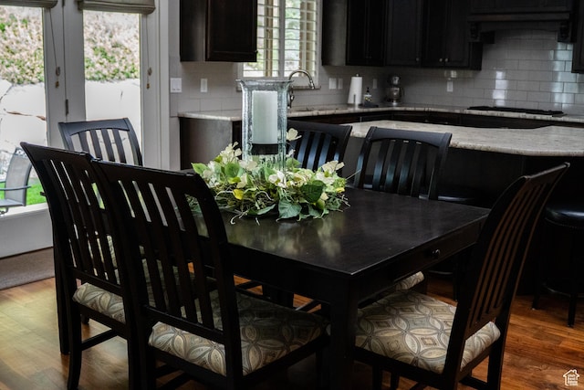 66 N 325th St E, Farmington, UT 84025 - dining room with wood finished floors