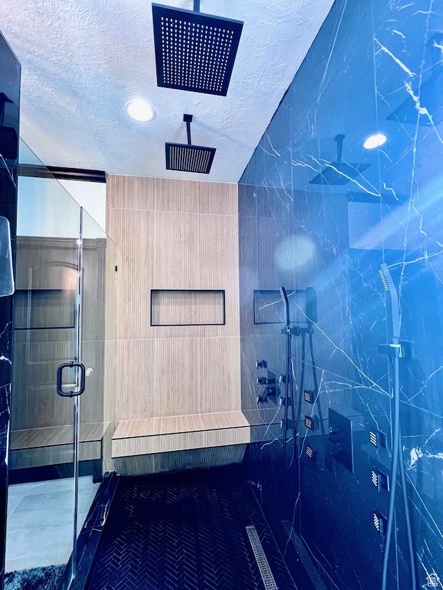 4433 Devonshire Dr W, Bountiful, UT 84010 - interior space with a textured ceiling