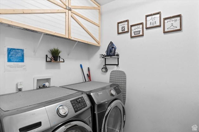 7265 N Ute Dr, Eagle Mountain, UT 84005 - laundry room with washing machine and dryer