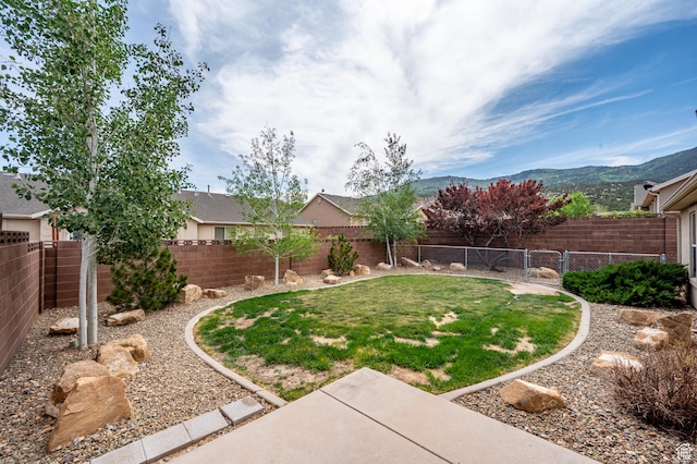 1447 S Southern View Dr, Cedar City, UT 84720 - view of yard with a gate and a mountain view
