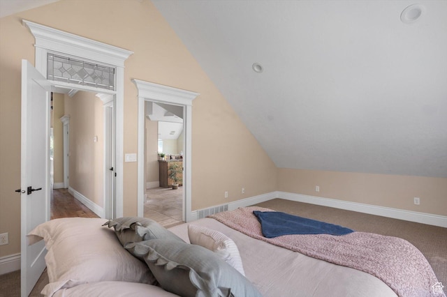 521 E 900 S, Salt Lake City, UT 84105 - bedroom featuring lofted ceiling, ornate columns, baseboards, and carpet